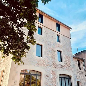 La Bellours D'hotes Bed & Breakfast